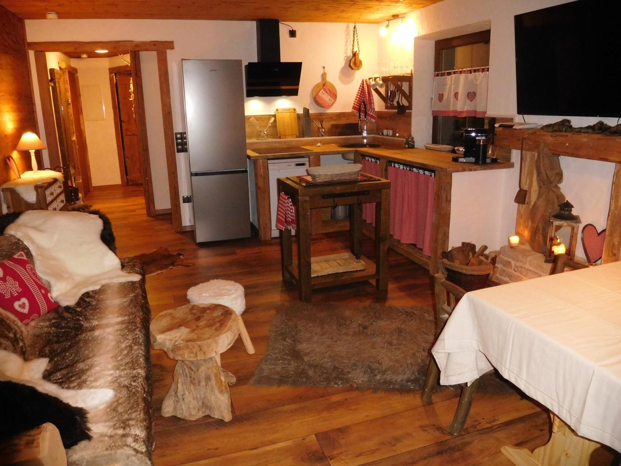 Wellnessoase Mit Sauna Und Whirlpool Inzell Exterior foto
